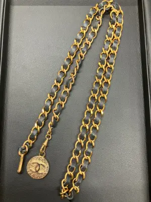 シャネル ココマーク 1982 チェーンベルト買取｜ヴィンテージ