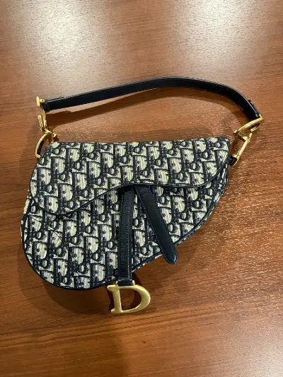 ディオール オブリーク サドルバッグ買取｜新宿区のお客様より高価査定