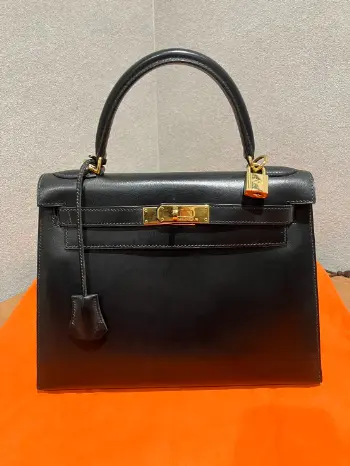 エルメス買取 エルメス ケリー28 ボックスカーフ ブラック ゴールド 