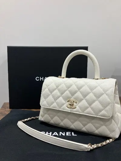 シャネル買取で注目のココハンドル24 XSを神奈川県大和市のお客様より